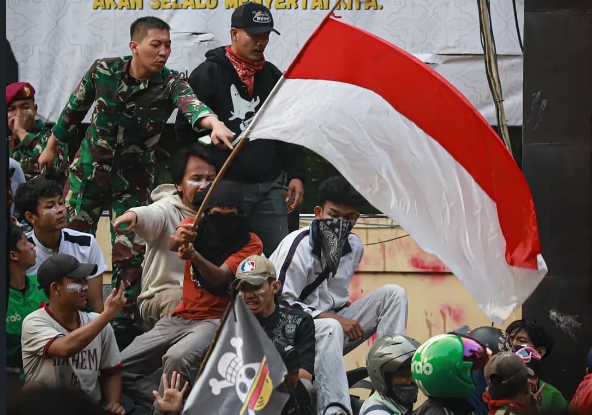17+8 Tuntutan Rakyat, Dari Jalanan ke Medsos, Lalu Hilang Ditelan Isu Beras