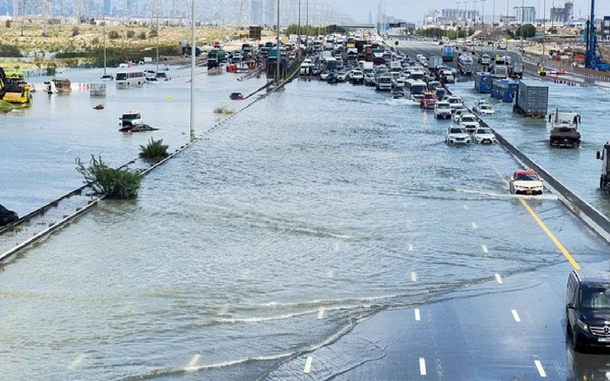 Dari Terbersih ke Terpuruk, Ini Dampak Perubahan Banjir Parah di Dubai