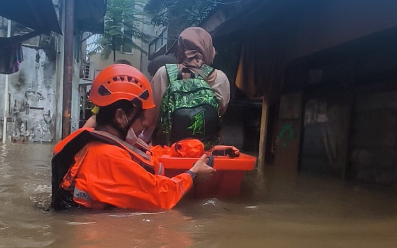 Banjir Jakarta Meluas, BPBD Catat 147 RT Terendam dan Puluhan Jalan Tergenang