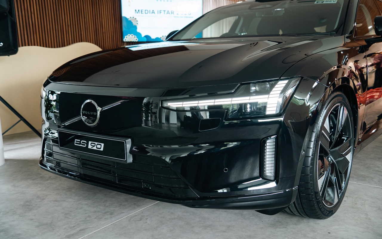 Volvo ES90 Resmi Meluncur di Indonesia, Sedan Listrik Premium dengan Jarak Tempuh 661 Km