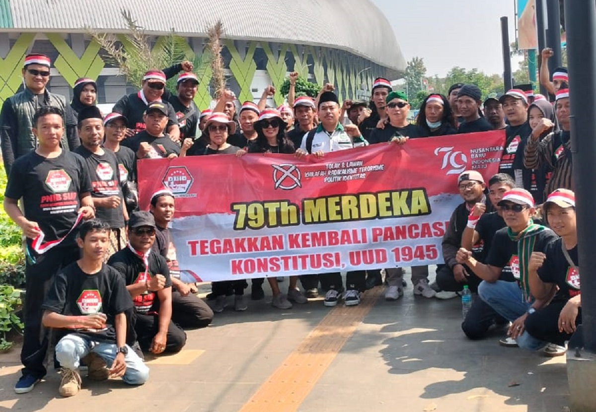 BEM PTNU Bekasi Ikut Kirab Merah Putih dari PNIB, Demi Keharomnisan dan Kondusifitas di Hari Kemerdekaan!