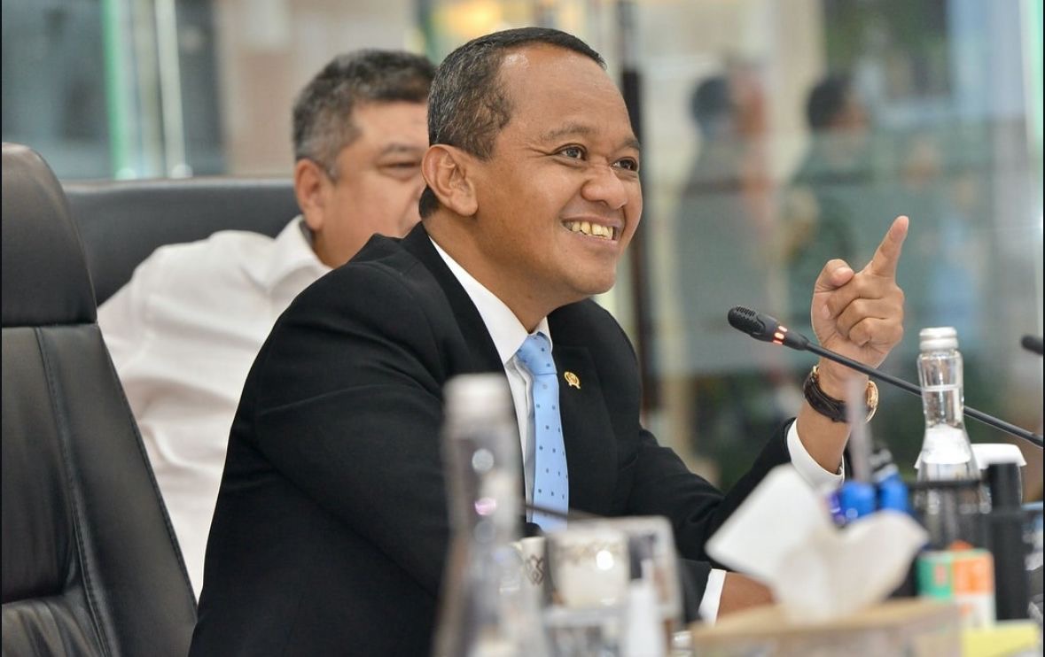 Bahlil Paksa SPBU Swasta “Setuju Tak Setuju, Harus Setuju” Beli BBM Tambahan ke Pertamina