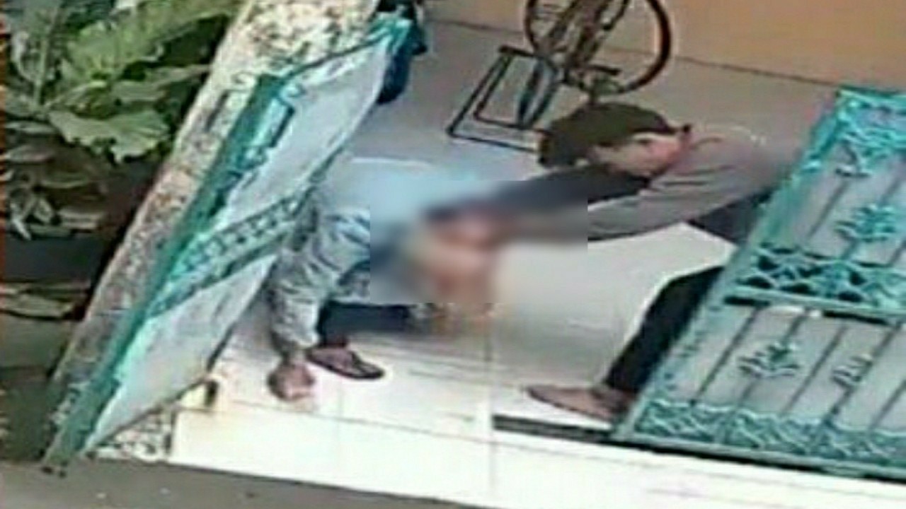Video Viral Pemuda di Bekasi Ngamuk Aniaya Ibu Kandung hingga Tersungkur, Tuai Kecaman Warganet