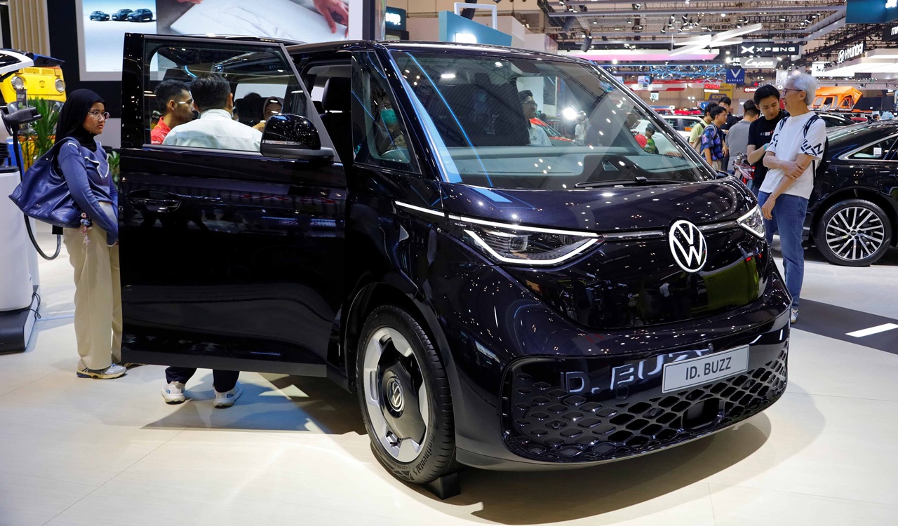 Volkswagen Luncurkan ID. BUZZ Business Edition di GIIAS 2025, Harga Rp1,57 Miliar