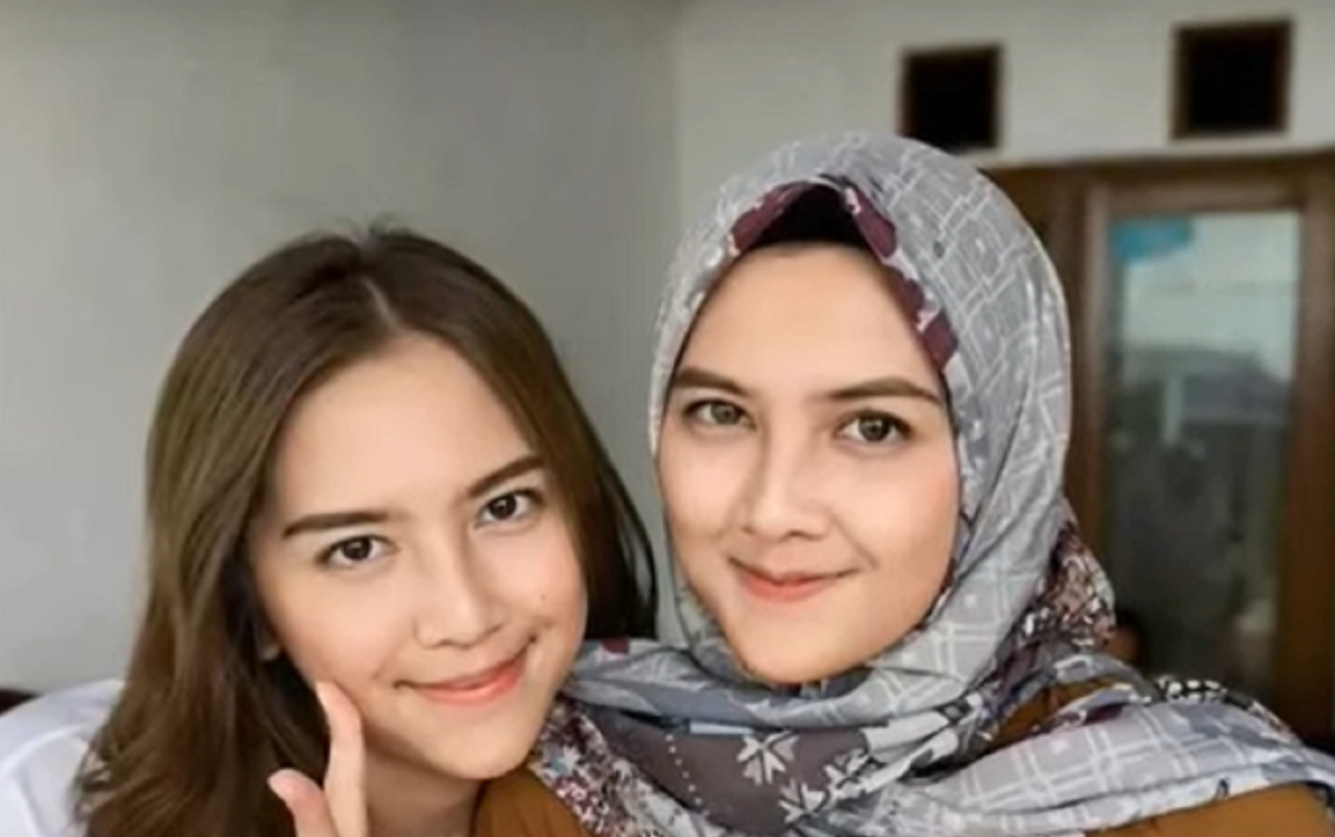 Viral Kisah di TikTok, Wanita Menemukan Kembarannya Setelah Dewasa