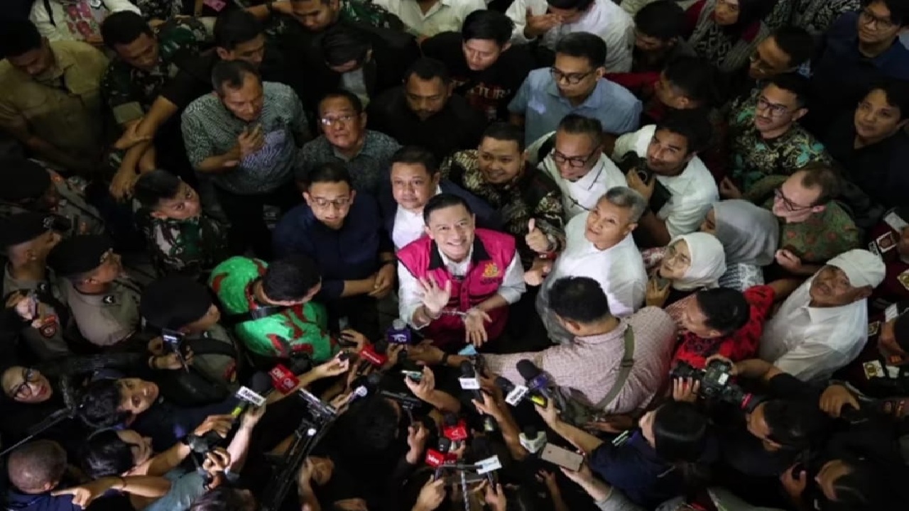 Vonis Lebih Ringan dari Tuntutan, Tom Lembong Dihukum 4,5 Tahun Penjara Kasus Korupsi Gula