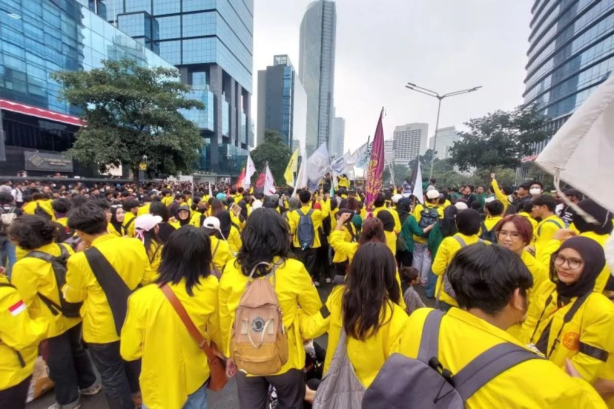 BEM UI Geruduk Bundaran HI, Tuding Kemerdekaan Cuma Jadi Slogan 81 Tahun