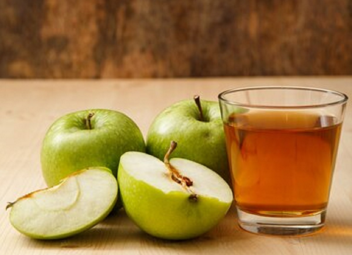 Mau Turunkan Resiko Diabetes Tipe 2? Apel dan Teh Hijau Solusinya!