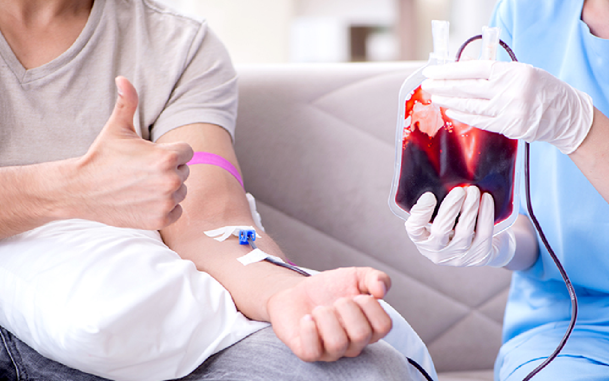 8 Manfaat Mendonorkan Darah dan Syarat Kesehatannya