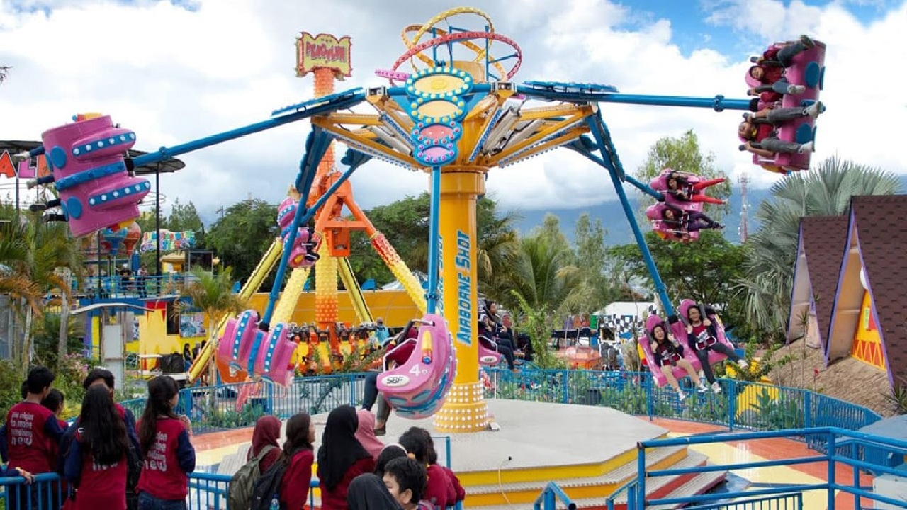 Gak Perlu Jauh-jauh! Wisata Jakarta Ini Wajib Didatangi Sebelum Libur Sekolah Berakhir!