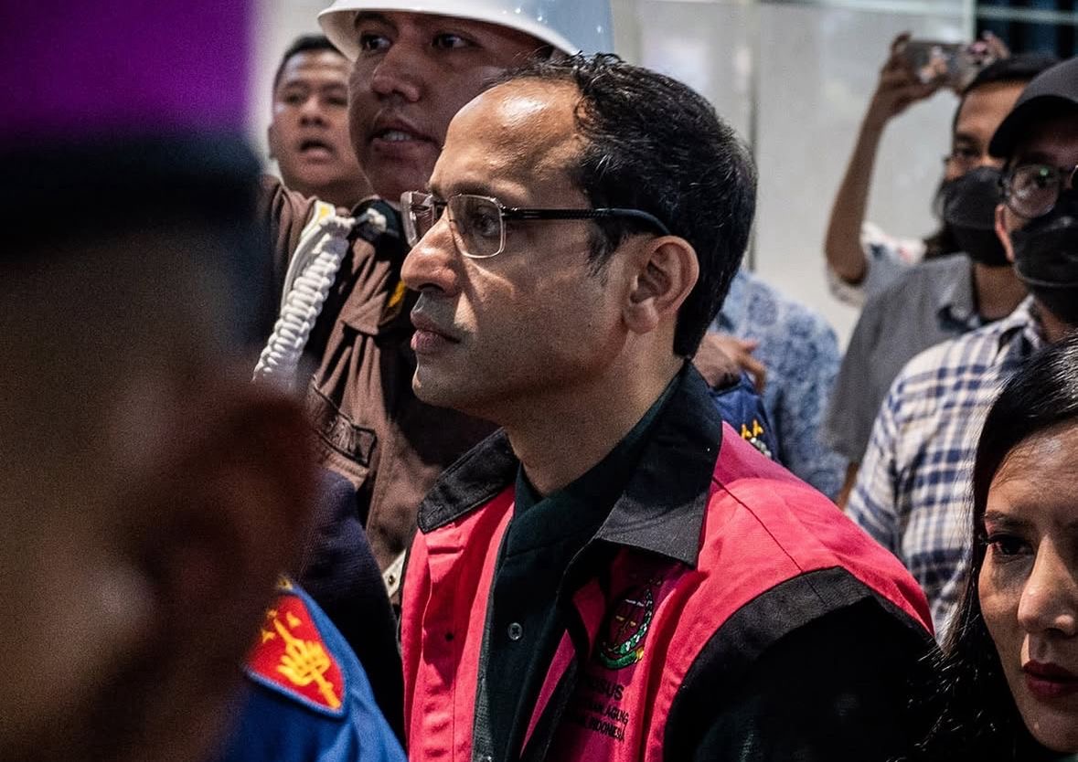Nadiem di Mata Mahfud: Orang Bersih, Tapi Gagap Birokrasi
