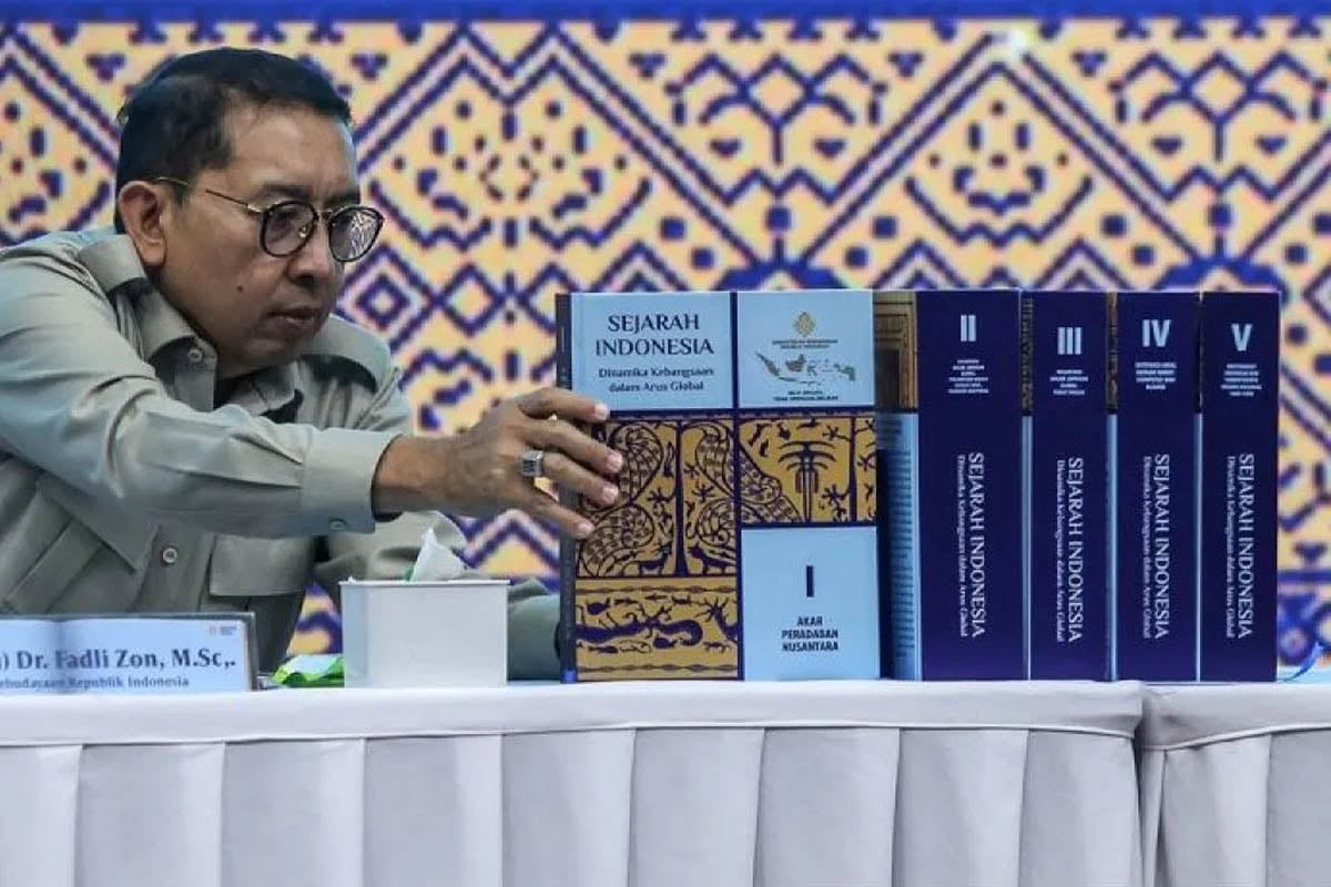 Buku Sejarah Pemerintah Dikritik Habis-habisan, Arkeolog Sebut Klaim Nusantara sebagai Pusat Peradaban Bikin Mundur