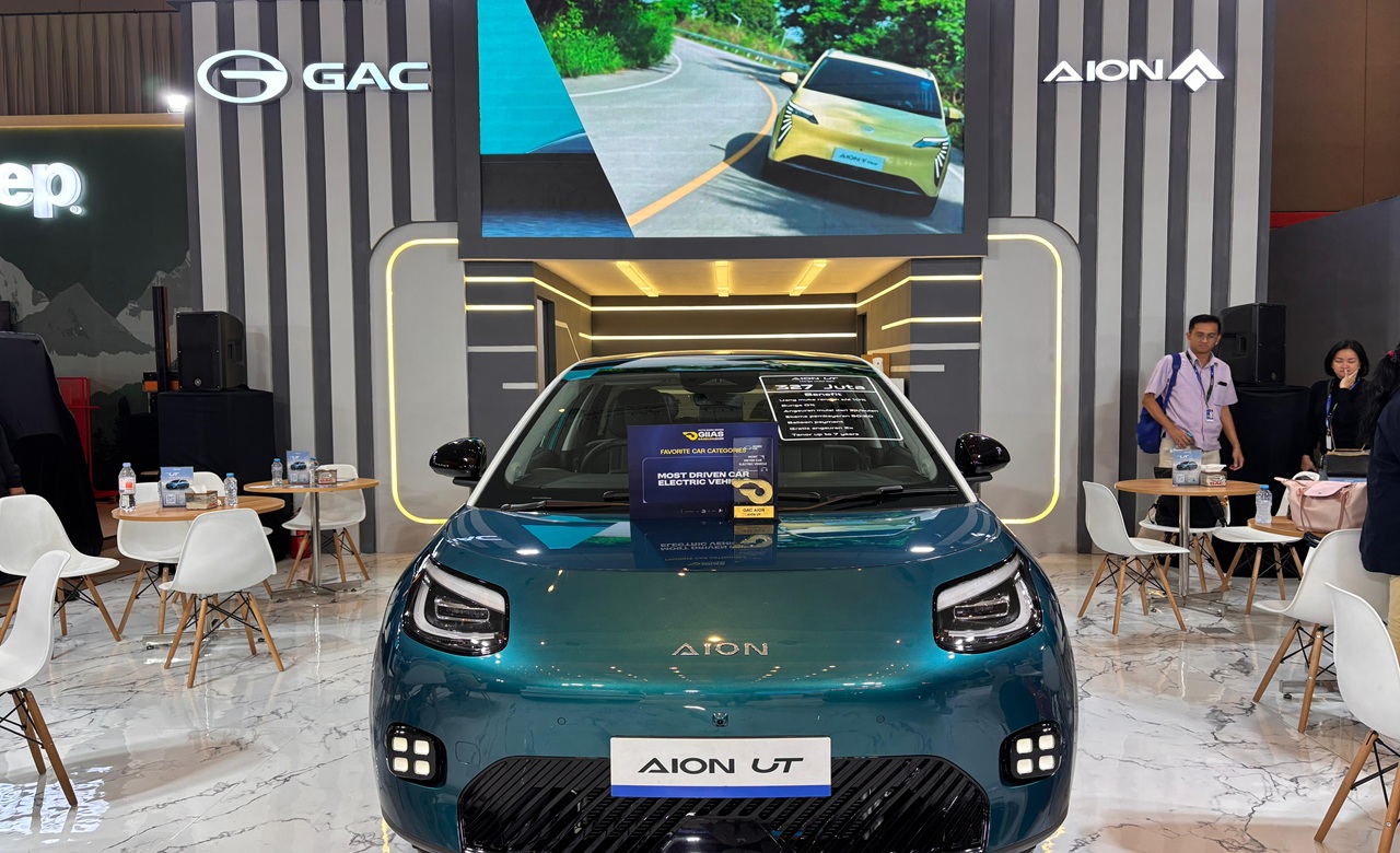 AION UT Jadi Mobil Listrik Paling Diminati di GIIAS Bandung 2025, Raih Gelar 'Most Driven EV'
