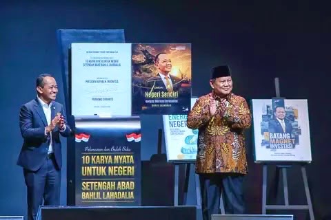 Ultah ke-50 Bahlil Dirayakan Bareng Prabowo, Pujian Meluncur: Petarung hingga Bisa Bikin Jokowi Ketawa