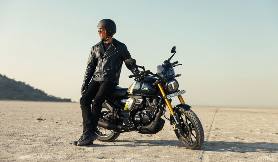 TVS Ronin Varian Tertinggi Punya Warna Baru Midnight Blue, Segini Banderolnya