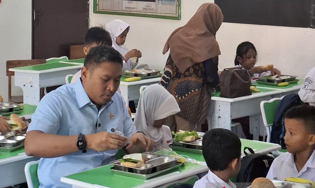 833 Dapur MBG Ditutup Permanen, BGN Pecat 261 Pegawai yang Terlibat Pelanggaran
