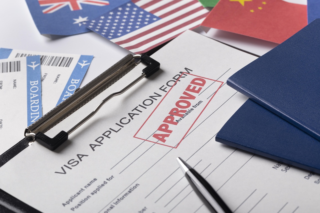 Wisatawan Asing Mau Liburan ke Indonesia? Ini 97 Negara yang Bisa Dapat Visa on Arrival!