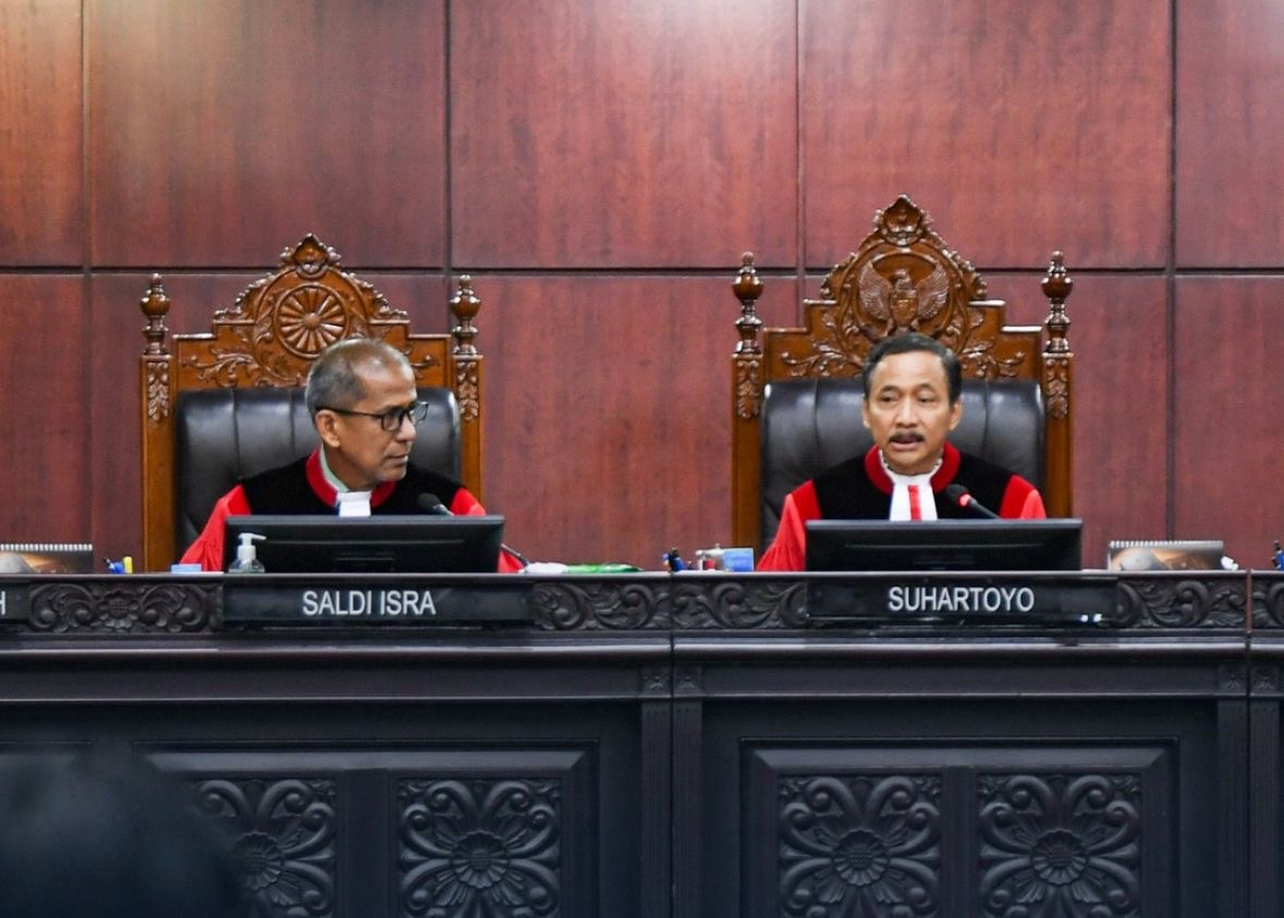 Empat Gugatan Mental di Pintu, MK Biarkan UU TNI Melenggang Aman