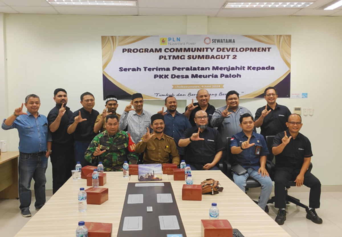 PT Sumberdaya Sewatama Beri Bantuan 9 Unit Mesin Jahit untuk Warga Lingkungan Desa Meuria Paloh