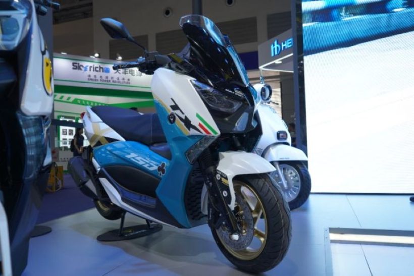 Skutik ‘Kembaran’ Yamaha XMAX Ini Bikin Heboh! Harga Cuma Rp30 Jutaan, Fitur Malah Lebih Canggih