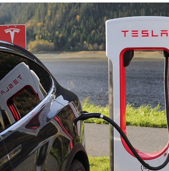 Ternyata Ini Kisah Dibalik Pemecatan Massal Staf Tesla Supercharger yang Dilakukan Elon Musk