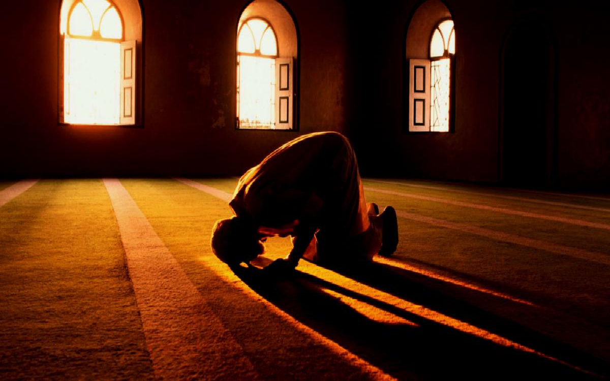 Simak Tata Cara Sholat Hajat yang Benar, Lengkap dengan Seluruh Doanya