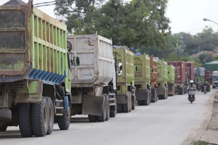 Drama Parung Panjang: Pemkab Bogor Siapkan Rp100 Miliar untuk Bangun Jalan Khusus Tambang