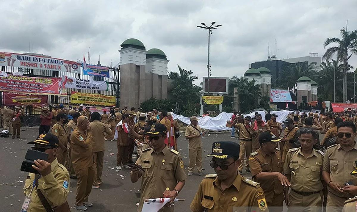 Pilkades Mau Dihapus? Mendagri Bilang Masih Dikaji, DPR Sudah Ketar-ketir Demokrasi Desa Terancam