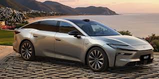 Toyota-GAC bZ7 Resmi Meluncur Maret 2026, Sedan Listrik Pintar Terintegrasi Xiaomi dan Huawei