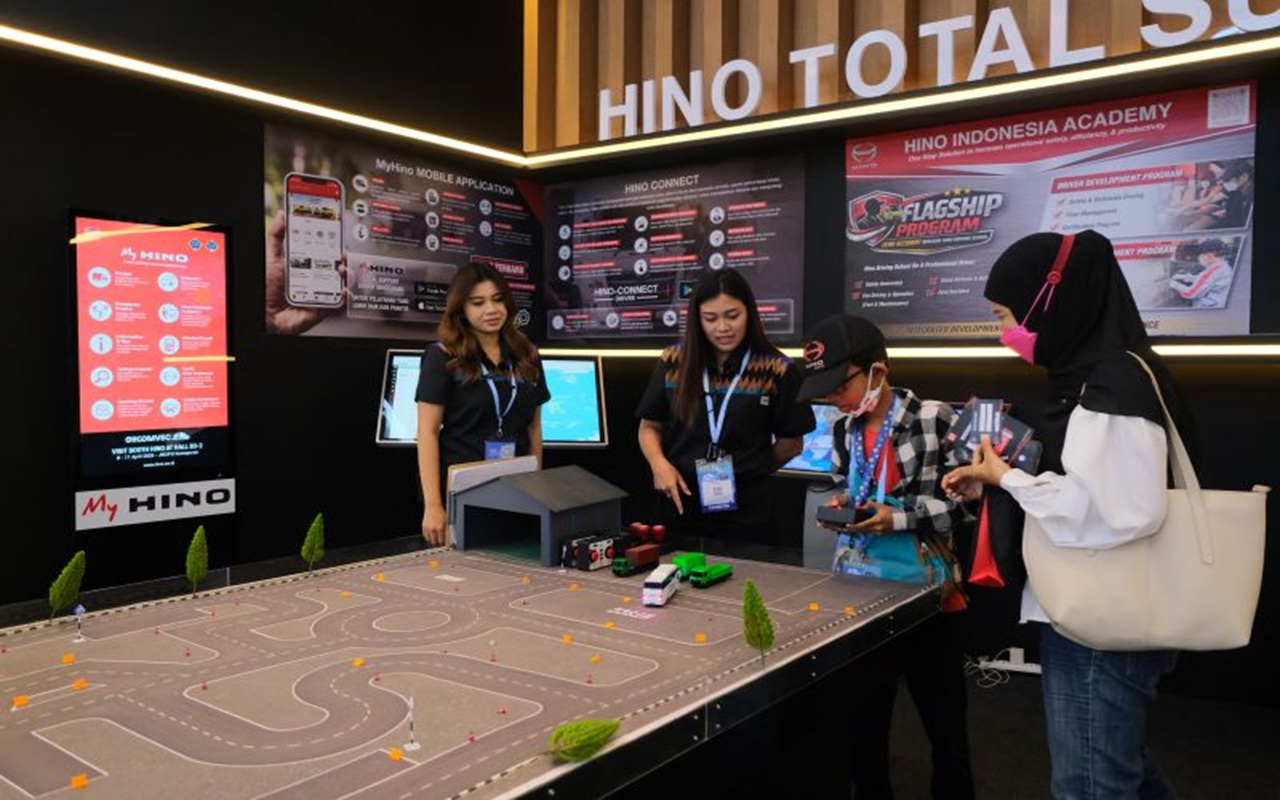 Hari Terakhir GIICOMVEC 2026, Pameran Kendaraan Komersial Jadi Destinasi Edukasi di Jakarta
