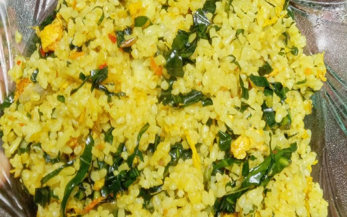 Mau Buat Nasi Goreng Daun Mengkudu Tapi Takut Pahit? Begini Tips Simpelnya Sist