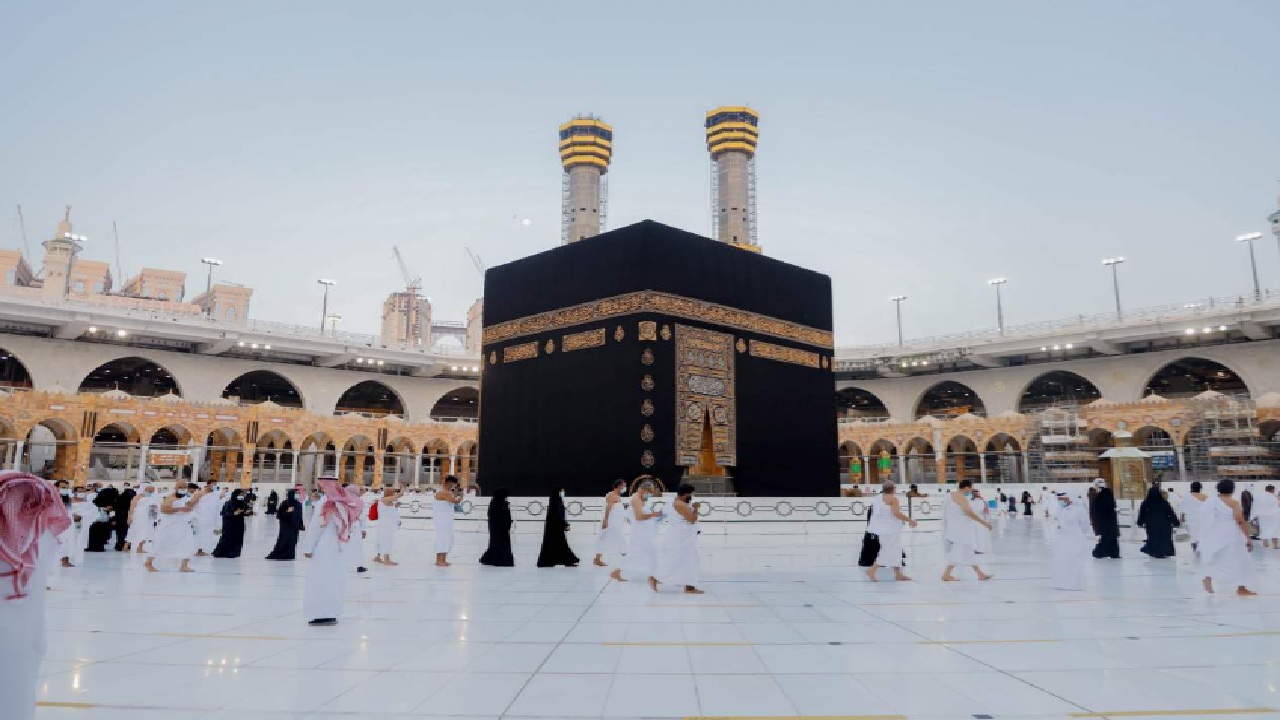 Tips Agar Pemeriksaan Haji di Bandara Kilat, Impian ke Tanah Suci Tanpa Hambatan!