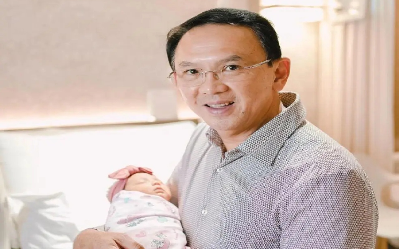 Ahok Umumkan Kelahiran Anak Ketiga, Puput Nastiti Devi Lahirkan Putri Cantik 'Regina Welasih Purnama'
