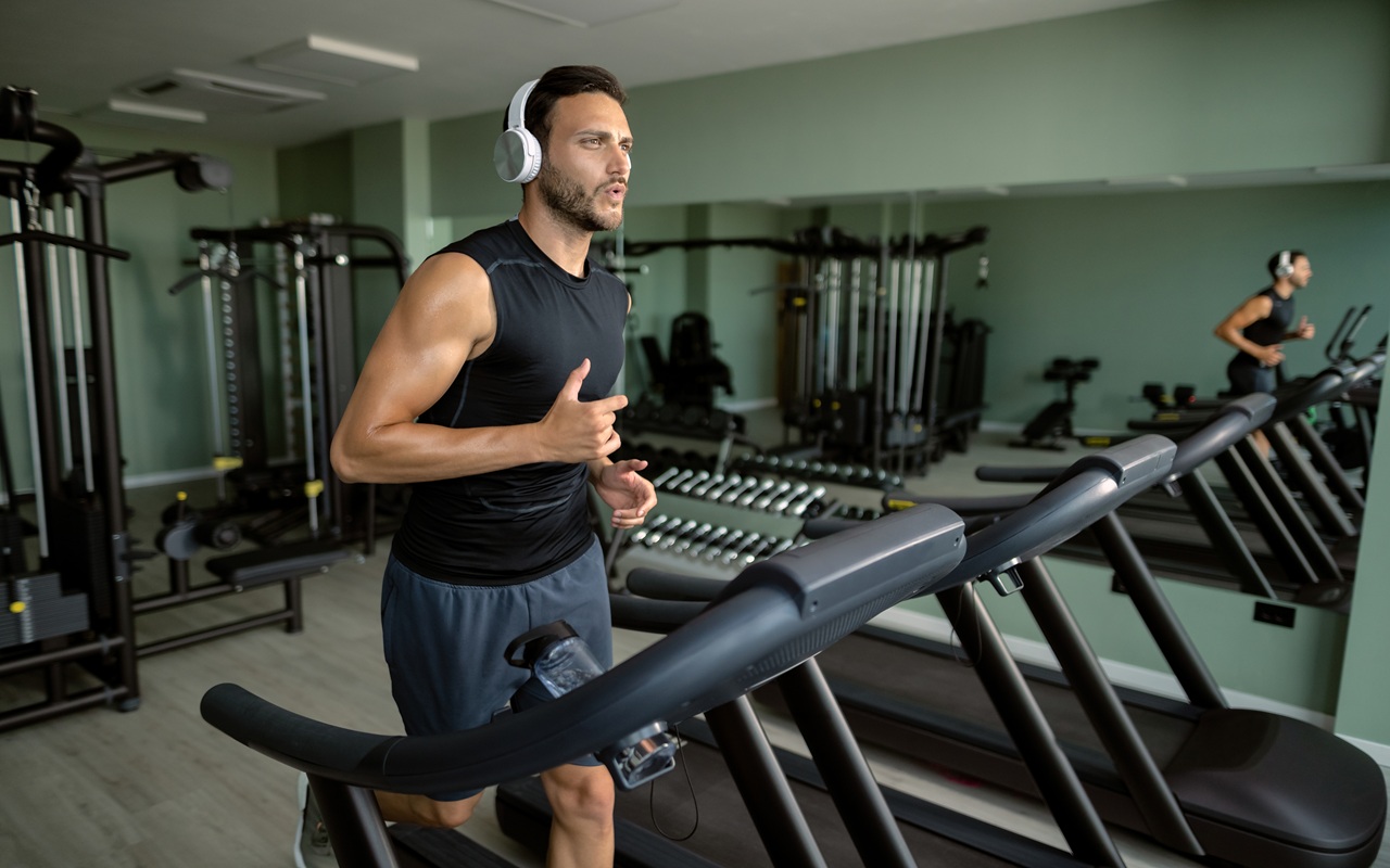 5 Rekomendasi Treadmill Rumahan Terbaik 2026, Praktis untuk Olahraga di Rumah