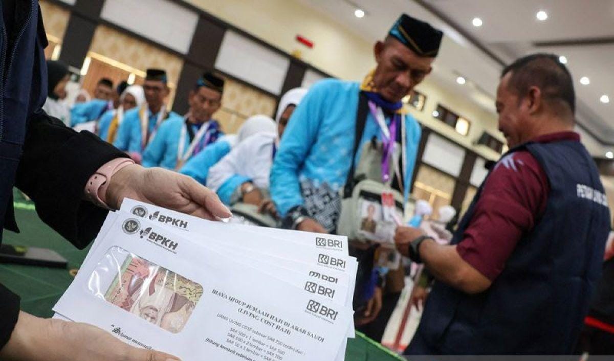 Biaya Haji 2027 Naik, Prabowo Pasang Rem Agar Jemaah Tak Makin Tekor
