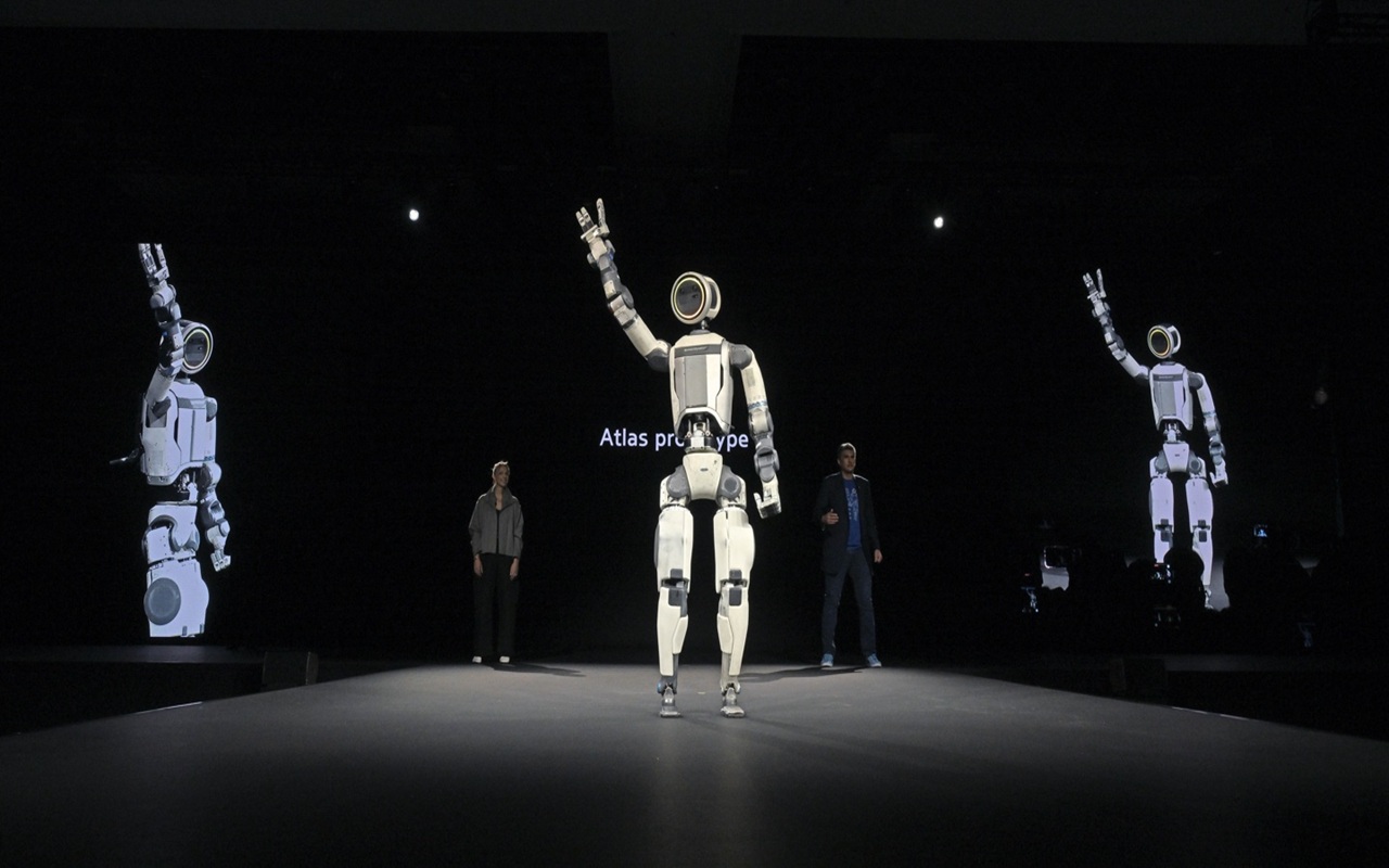 Hyundai Motor Group Perkenalkan Strategi AI Robotics untuk Masa Depan Kolaborasi Manusia dan Robot