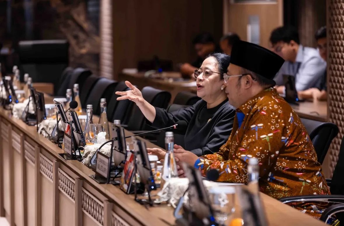 DPR Dijaga TNI-Polri Kayak Markas Tempur, Puan: Namanya Juga Obyek Vital