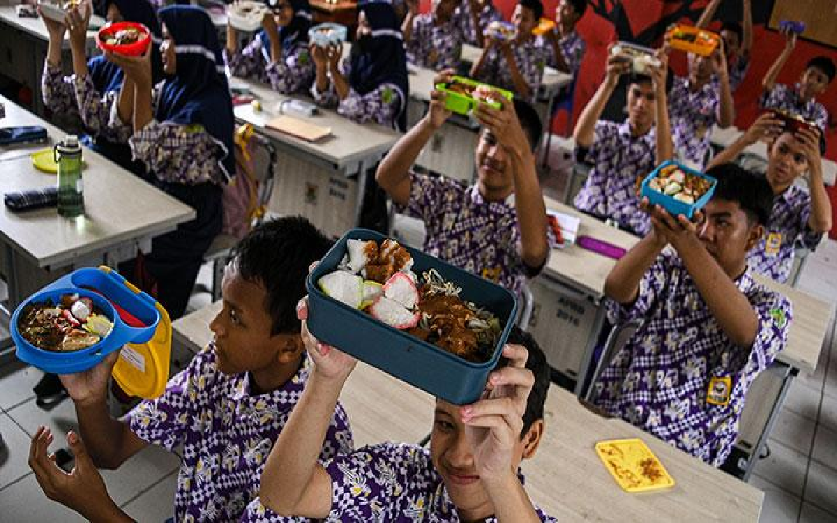 Warga Tangerang Ada Kabar Baik! Minggu Depan Anak Sekolah Dapat Makan Bergizi Gratis