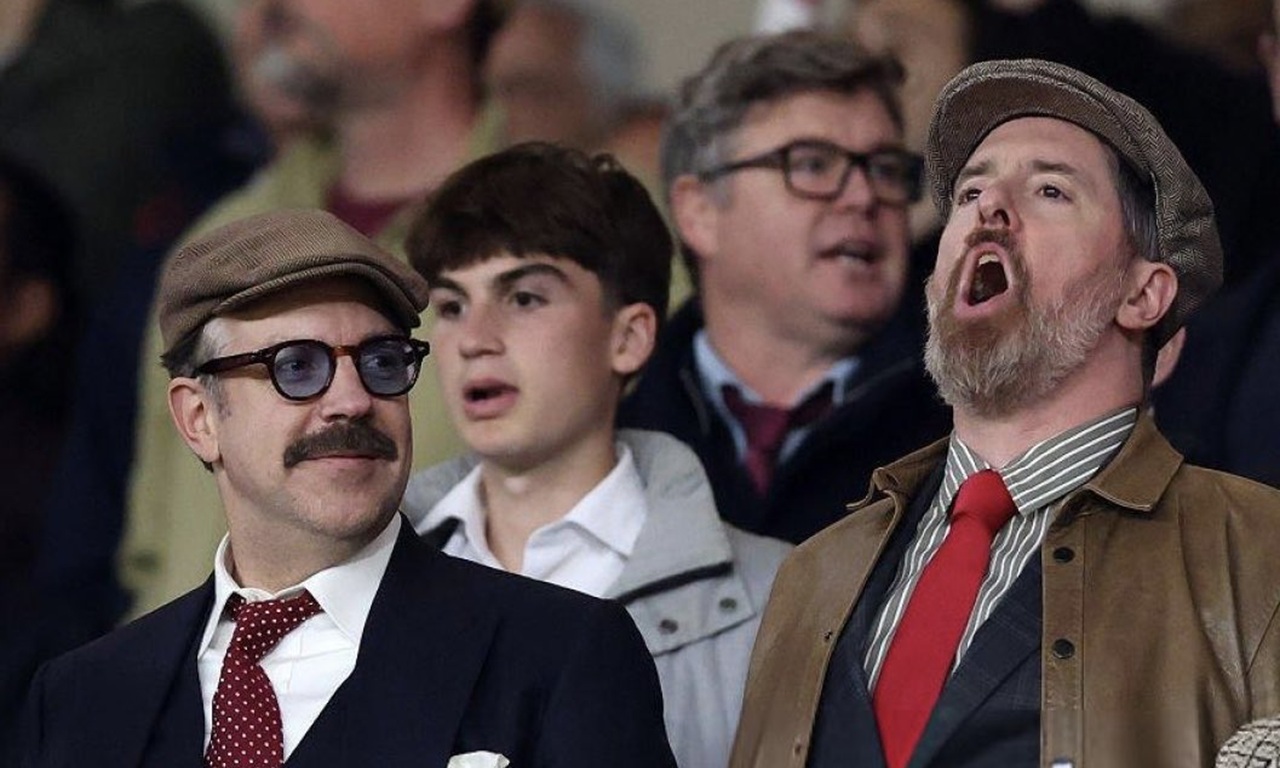 Jason Sudeikis Alias Ted Lasso Tertangkap Nonton Arsenal vs Atletico Madrid, Bawa Hoki ke The Gunners?