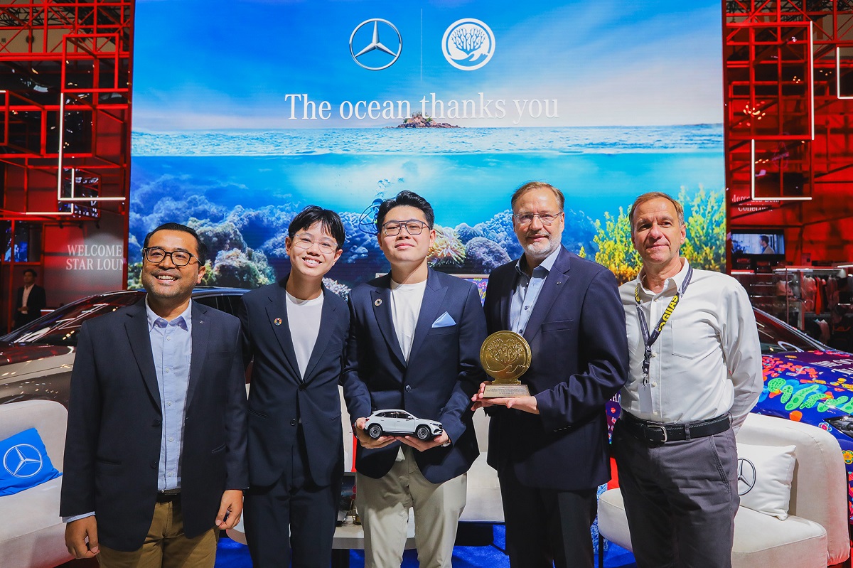 Komitmen Mercedes-Benz untuk Keberlanjutan melalui Program 1 Car for 100 Corals di GIIAS 2024