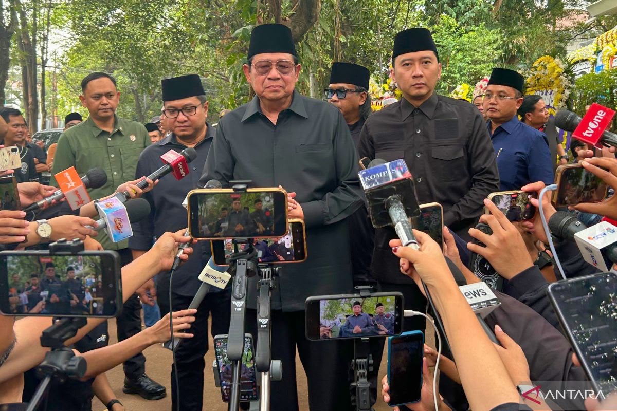 SBY Kenang Guruh Soekarnoputra, Sang Seniman Besar yang Tak Cuma Numplang Nama Soekarno