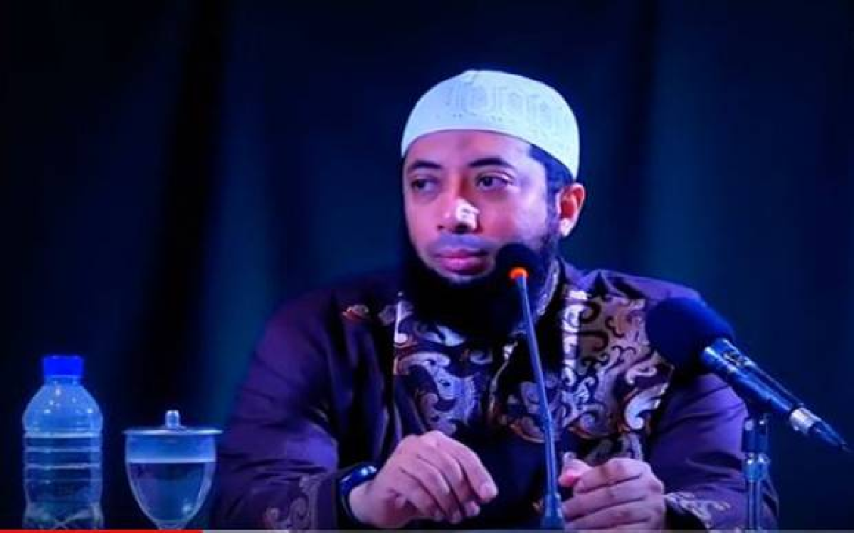 4 Contoh Kebiasaan Buruk yang Membuat Rezeki Seret, Ustadz Khalid Basalamah Ungkap Faktanya