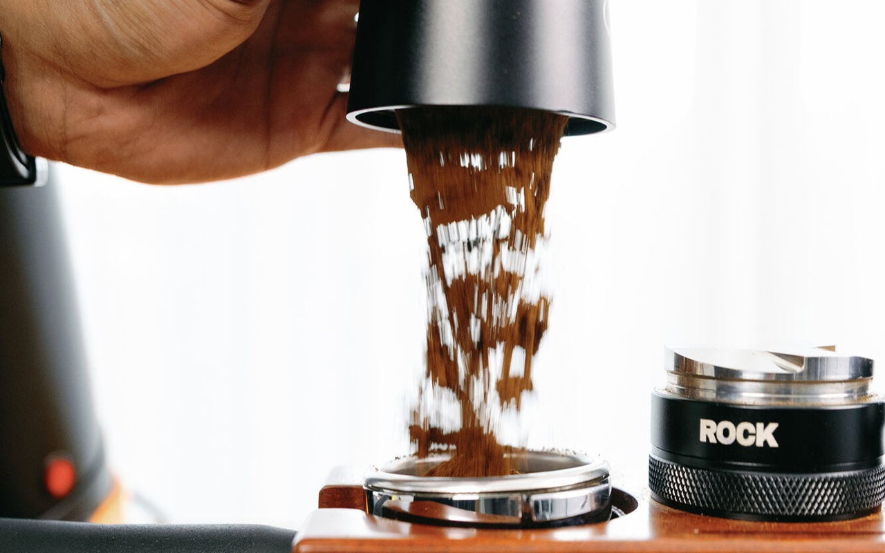 Kolaborasi Koro–Pratter Hadirkan Teknologi Roasting Berbasis AI untuk Roaster Lokal