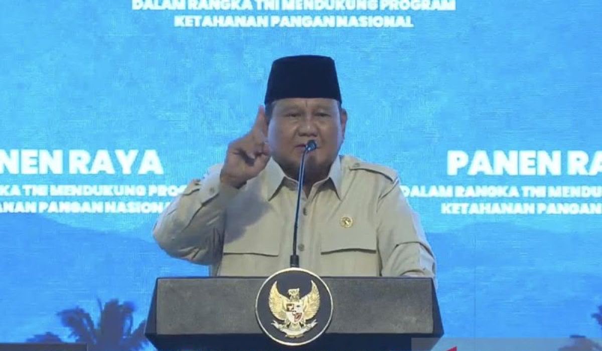 Prabowo Semprot yang Gemar Ikut Asing, Sindir Indonesia Gelap dan Ramalan RI Bakal Ambruk yang Tak Kunjung Datang