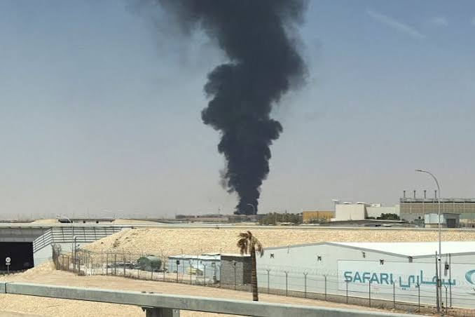 Serangan Rudal Houthi di Riyadh Picu Pengalihan Penerbangan dan Kepanikan, Begini Kronologi Seranganya