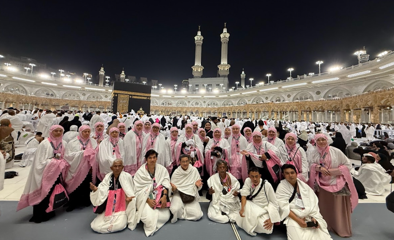 Scarlett Kembali Gelar Program 'Umrah Bareng Scarlett' 2025, Ajak Sosok Inspiratif Jalani Perjalanan Spiritual Bersama Zaskia Adya Mecca
