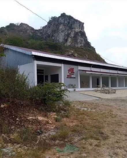 Netizen Soroti! Bangunan Koperasi di Stone Garden Bikin Parkir Menipis