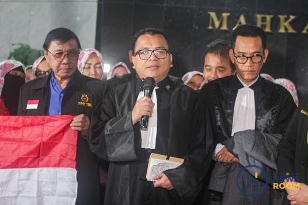 Polemik Ijazah Gibran Belum Padam, Denny Indrayana Seret KPU ke DKPP