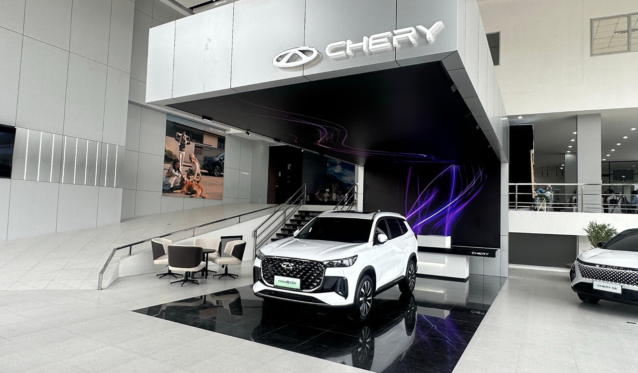 Chery Buka Dealer Baru di Jambi, Perluas Jangkauan dan Perkenalkan Identitas Visual Terbaru