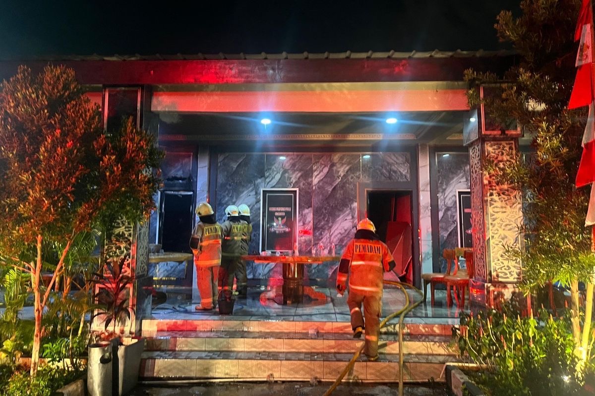 Kantor GRIB Jaya Terbakar Dini Hari, Charger HP Jadi Tersangka Utama